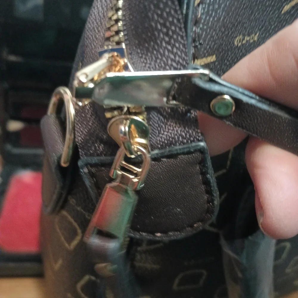 ALDO Brown and Gold bag - Picture 4 of 8